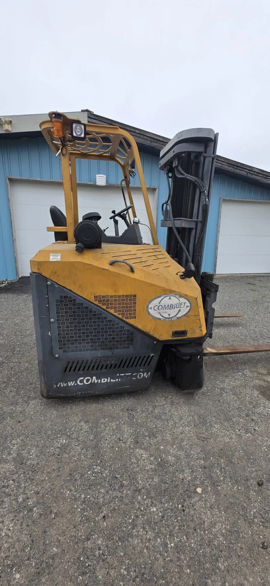 Combi-Lift Forklift