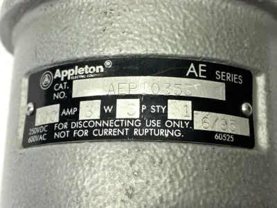 USED APPLETON INDUSTRIAL WEATHERPROOF SLEEVE NO MALE PLUG