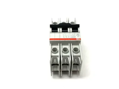 Used ABB 2CDS273327R0547, SU203PR-K35A Circuit Breakers Michigan US | Maverick Industrial Sales #1455705