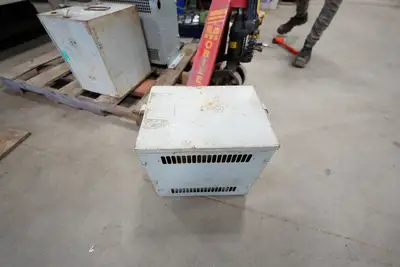15 KVA 480V/277 Auto-Transformer