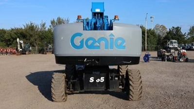 USED 2022 Genie S-65