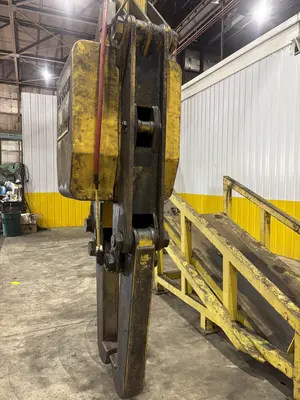 40 TON (80,000 LBS) BRADLEY ADJUSTABLE TELESCOPING COIL LIFTING GRAB TONGS: STOCK #23558