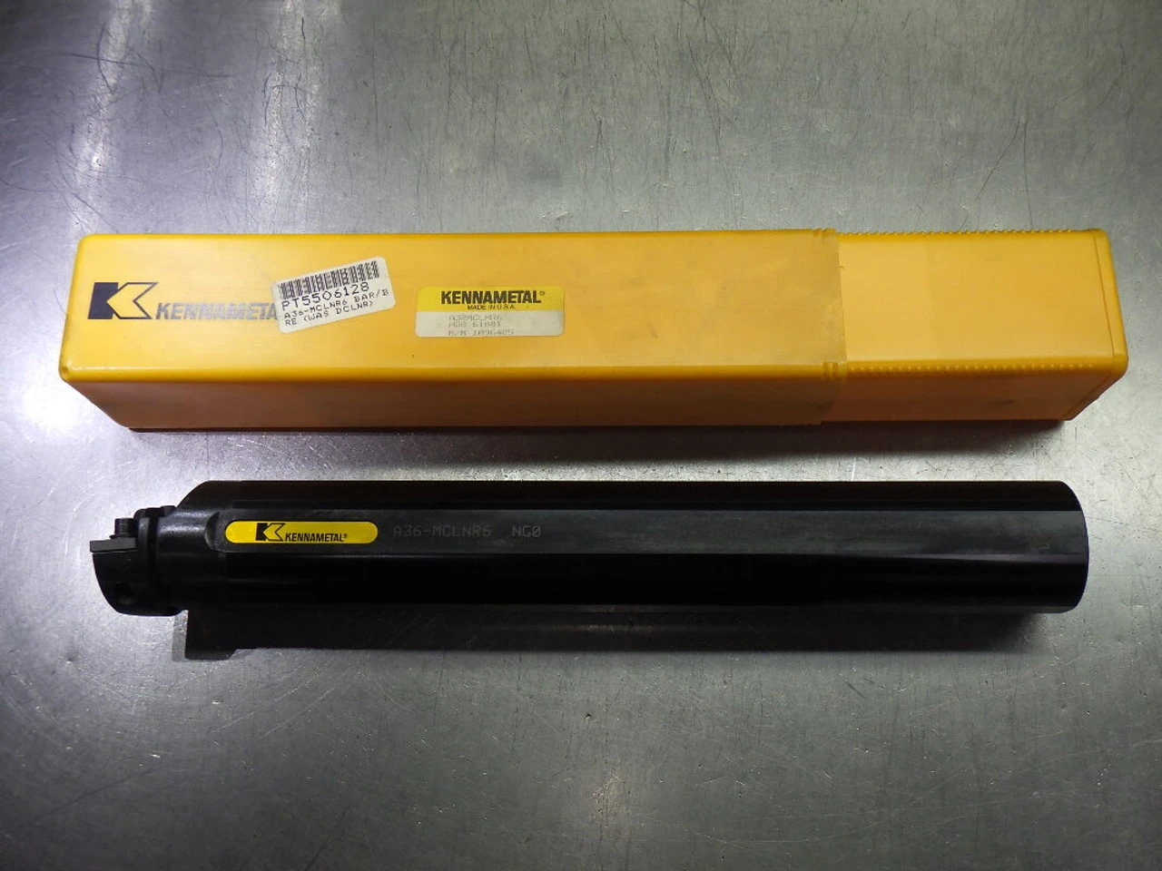Kennametal Coolant Thru Steel Boring Bar 2.25" Shank A32MCLNR6 (LOC38)