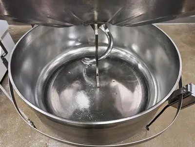 2016 EMPIRE AR300 Spiral Tipable Mixer | Harvest Equipment and Fabrication Inc (9)