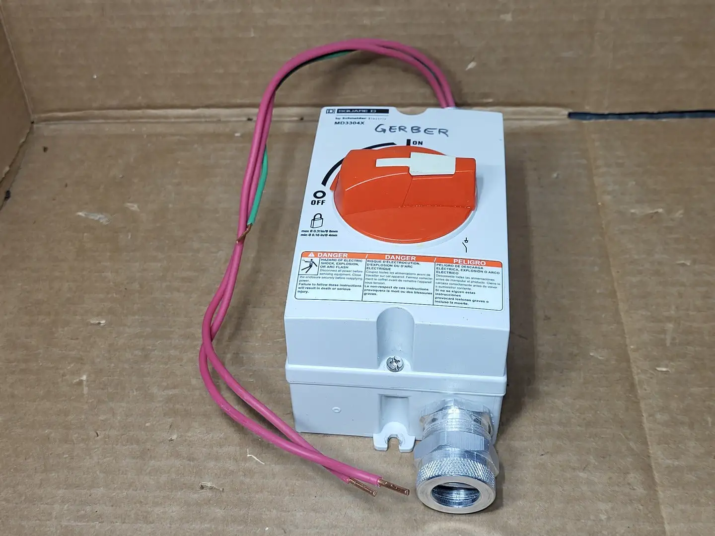 NEW SQUARE D MD3304X