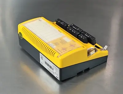 Pilz PSS SB DI808 Digital Input/output Module. (BIN4.4.4)