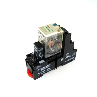 USED SCHNEIDER ELECTRIC RXM2AB1BD / RXZE2S108M