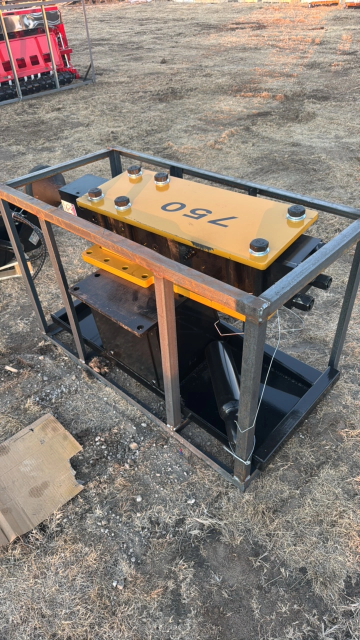 Skid Steer Breaker	AGT	2026	Unused	PD750-PZ