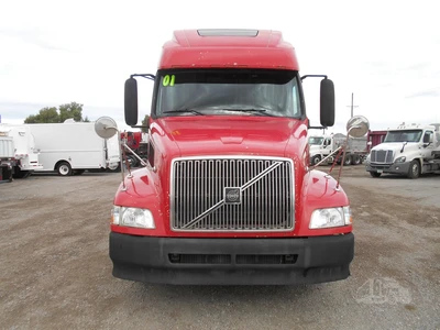 Used 2001 VOLVO VNL42T670 Conventional trucks Arizona US | Tuscon Trux & Equipment Sales #1566176