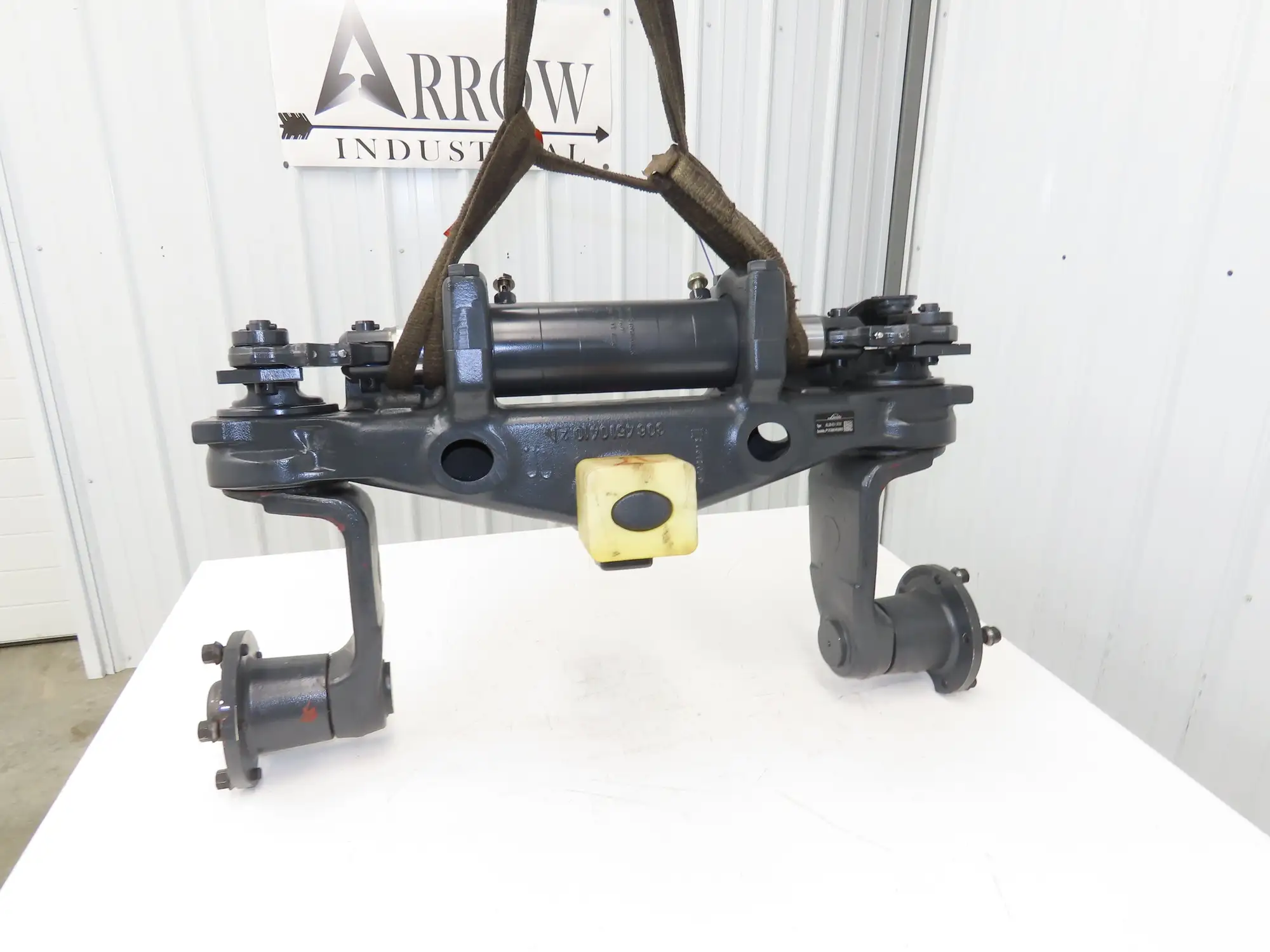Linde AL20-03/3708 Forklift Rear Axle Dual Hydraulic Steering Assembly Off E20C