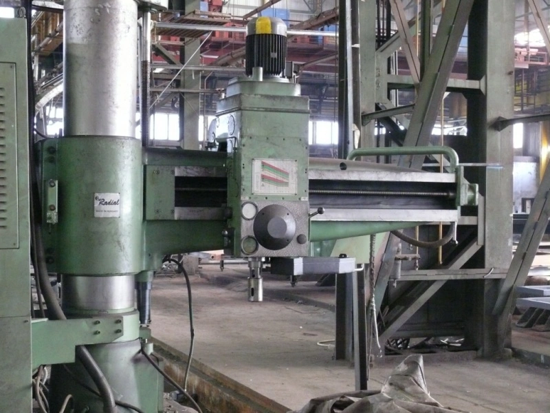 CSEPEL CNC Travelling Column Radial Drilling Boring and Tapping Machine, in very good used condition, only 100 work hrs, POA