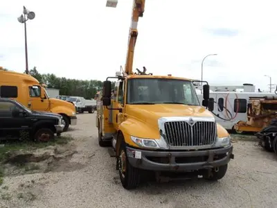 Used 2008 INTERNATIONAL DURASTAR Bucket (boom) trucks Manitoba CA | Conquest Truck & Auto Sales #1421334