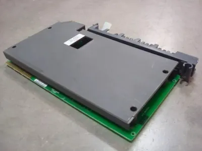 Allen Bradley 1771-OBD/C PLC-5 DC Output Module E01 Used