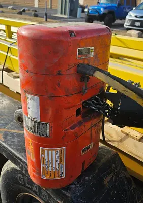 USED LODE RAIL LODE RAIL WORKSTATION CRANE