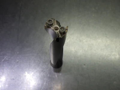 Sumitomo .8465-.8976" Coolant Thru 5xD Drill 1" Shank SMDH087L (LOC1982A)