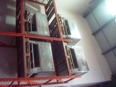 450L S/S Rectangular Bison Portable Storage Tanks