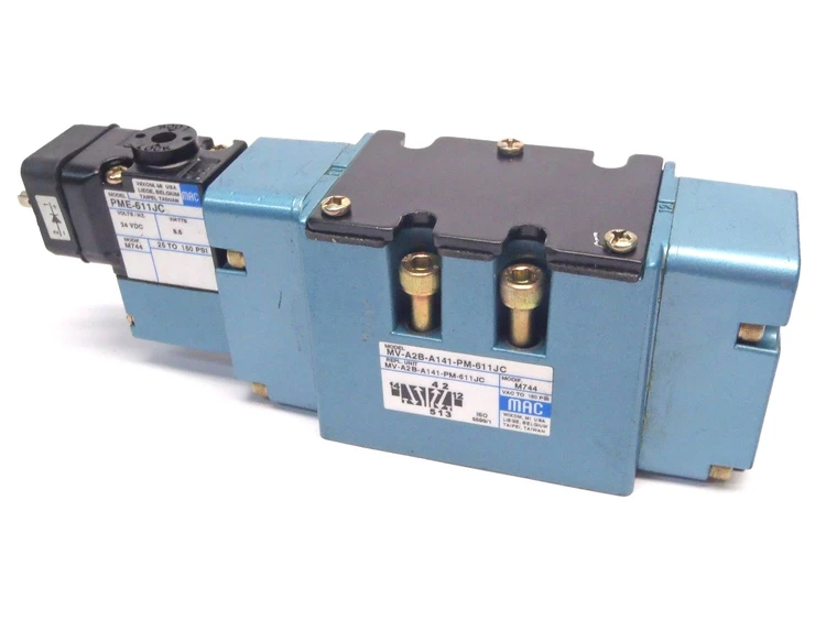 Used MAC Solenoid Valve Assembly Solenoid Valves Michigan US | Maverick Industrial Sales #1397956