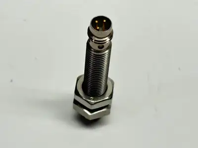 BI2U-EG08-AP6X-V1131, 4602033 | Turck BI2U-EG08-AP6X-V1131 Inductive Sensor M8 4602033 - Used