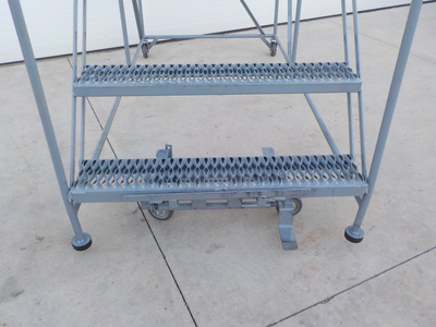 Used _UNKNOWN_ _UNKNOWN_ Ladders Michigan US | Miedema Asset Management Group #1423763