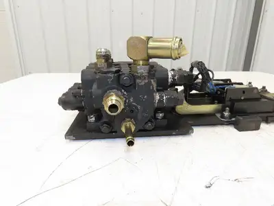 Used HUSCO _UNKNOWN_ Forklift Attachments Indiana US | Arrow Industrial #1249887