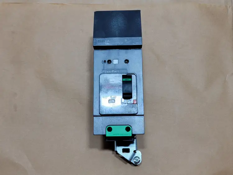 Used SQUARE D BDA24060Y1 Switchgears British Columbia CA | Lenmark #835415