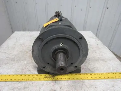 SEW-EURODRIVE R83F In-Line Gear Motor Speed Reducer 121.12:1 Ratio