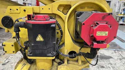 USED 2009 FANUC R-2000iB/210F + R-30iA