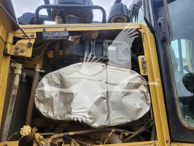 USED 2016 CATERPILLAR D6T XL