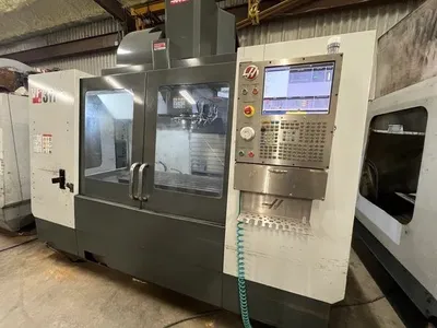 2016 HAAS VF-3YT/50 Vertical Machining Centers | Lion Machinery (3)