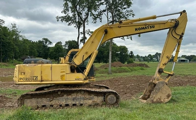 Used 2002 KOMATSU PC200LC-6LE Excavators Kentucky US | Proxy Equipment #1377847