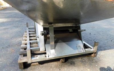 USED NEW ENGLAND MACHINERY FEEDER 20 CFT HE