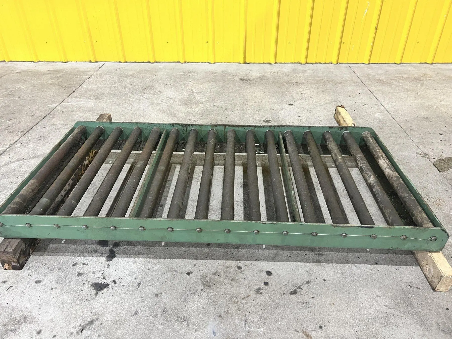 48" X 22" ROLLER CONVEYOR: STOCK #20976