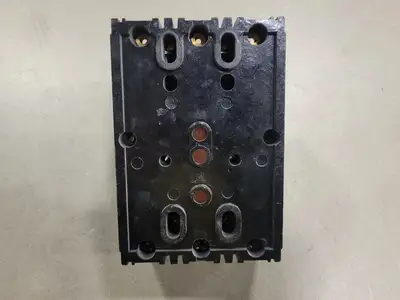 USED SQUARE D 130