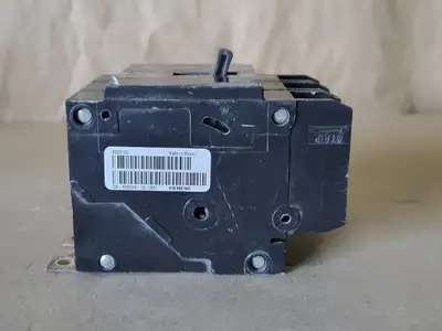 Used SIEMENS BQD3100 Switchgears British Columbia CA | Lenmark #239035