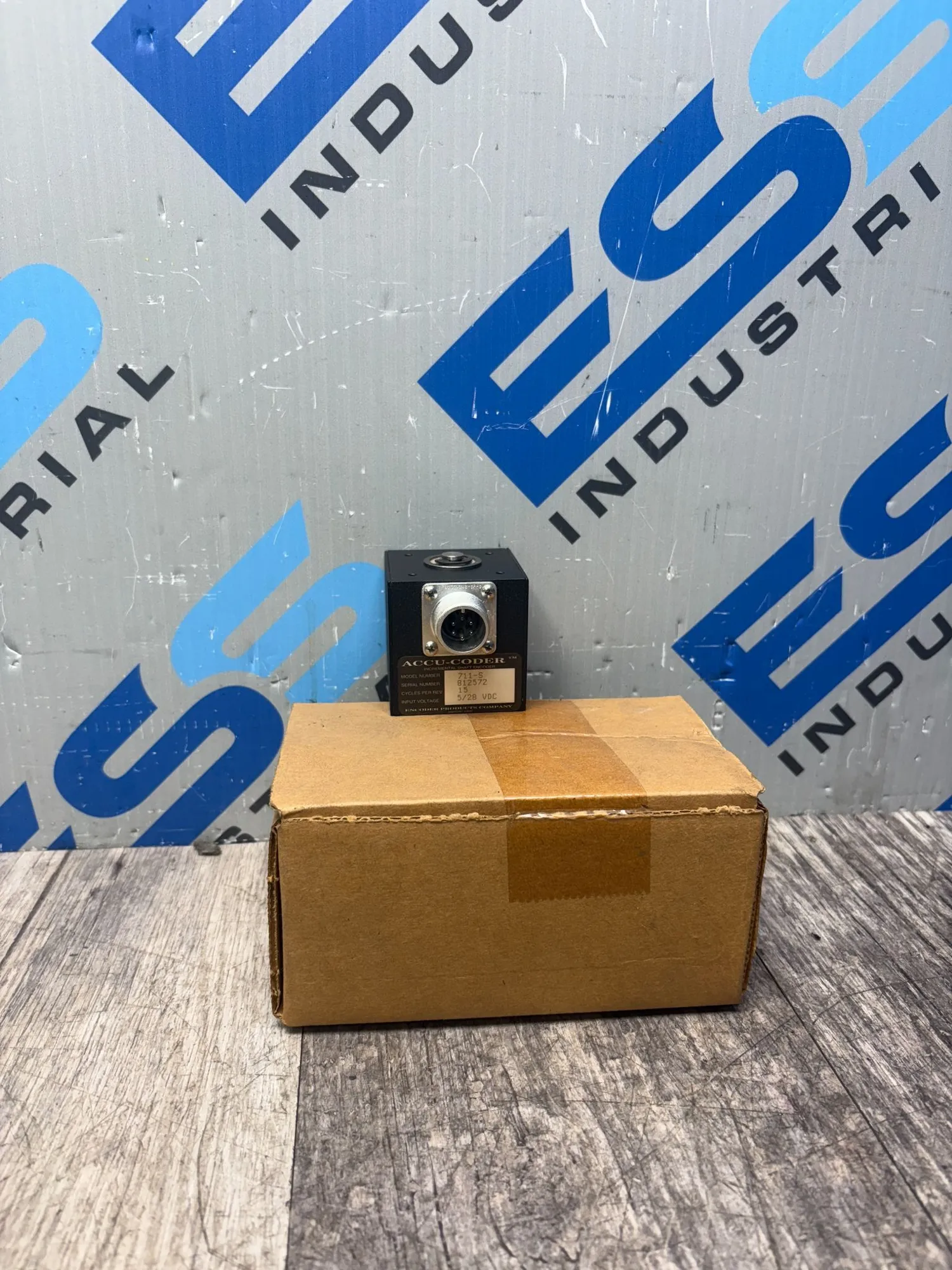 USED ENCODER PRODUCTS 711-S