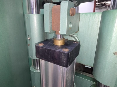 8" x 50" Conair/Metaplast Cleated Puller, Model PC8-50SP