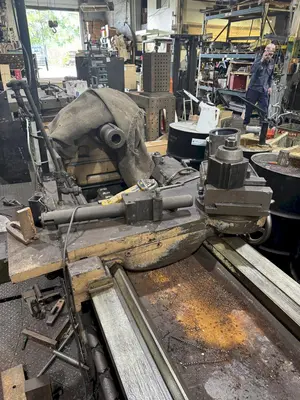 40/104" X 192/312" AXELSON SLIDING GAP ENGINE LATHE. STOCK #0888825