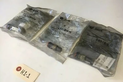 NEW Allen-Bradley 800A-L2AAOLC