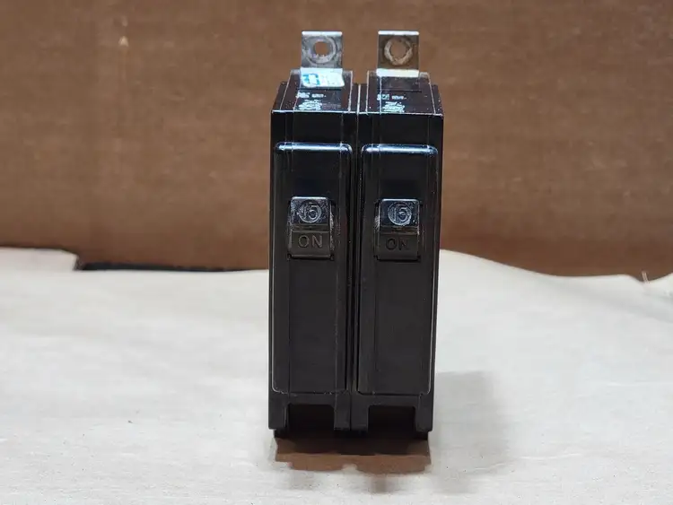 Used SYLVANIA QB Switchgears British Columbia CA | Lenmark #835765