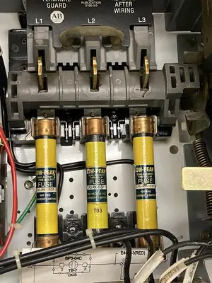 Used ALLEN-BRADLEY 2112B-BDB-6P-24R-41 Q Starters | Surplus Asset Holdings #1204340