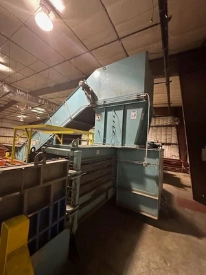 USED 2004 IPS   BALERS CD-865-HS     WIDE MOUTH