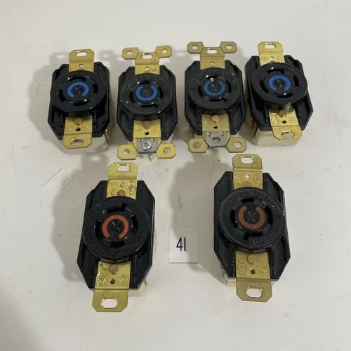 NEW Hubbell Twist Lock