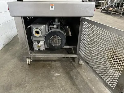 USED XTRAVAC PACKAGING MACHINES 860A