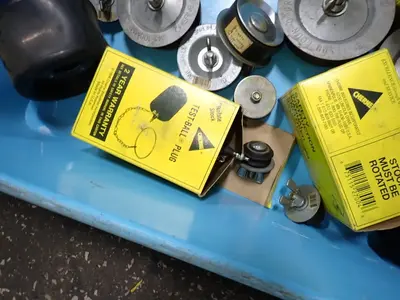 Test-ball Plugs