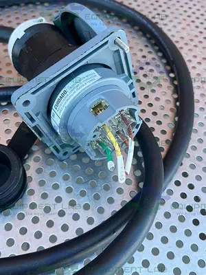 USED STAINLESS MOTORS PG2G14N04B1TG3 WASHDOWN DUTY MOTOR W/ SPIRAL BEVEL REDUCER 3PH