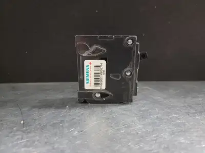 Used SIEMENS Q120 Switchgears British Columbia CA | Lenmark #243774
