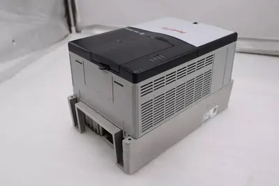 Allen Bradley 20AD014A0AYNANC0 Powerflex 70 AC Drive Normal Duty 10HP STK 5544