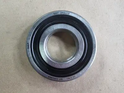 NEW SKF 6307-2RS1/C3