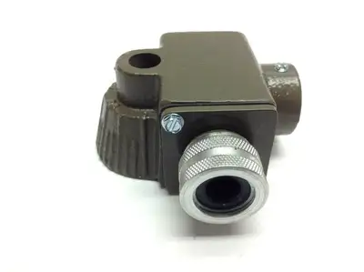 New | in-Stock EGS Crossarm Mount & Wiring Compartment Electrical Fittings Michigan US | Maverick Industrial Sales #1396989