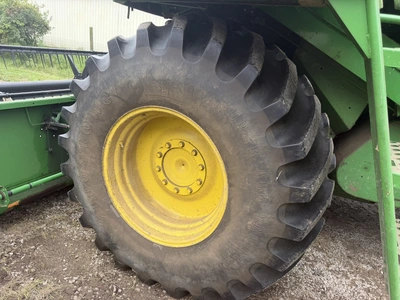Used JOHN DEERE TURBO 8820 COMBINE Combines Michigan US | Miedema Asset Management Group #1443311